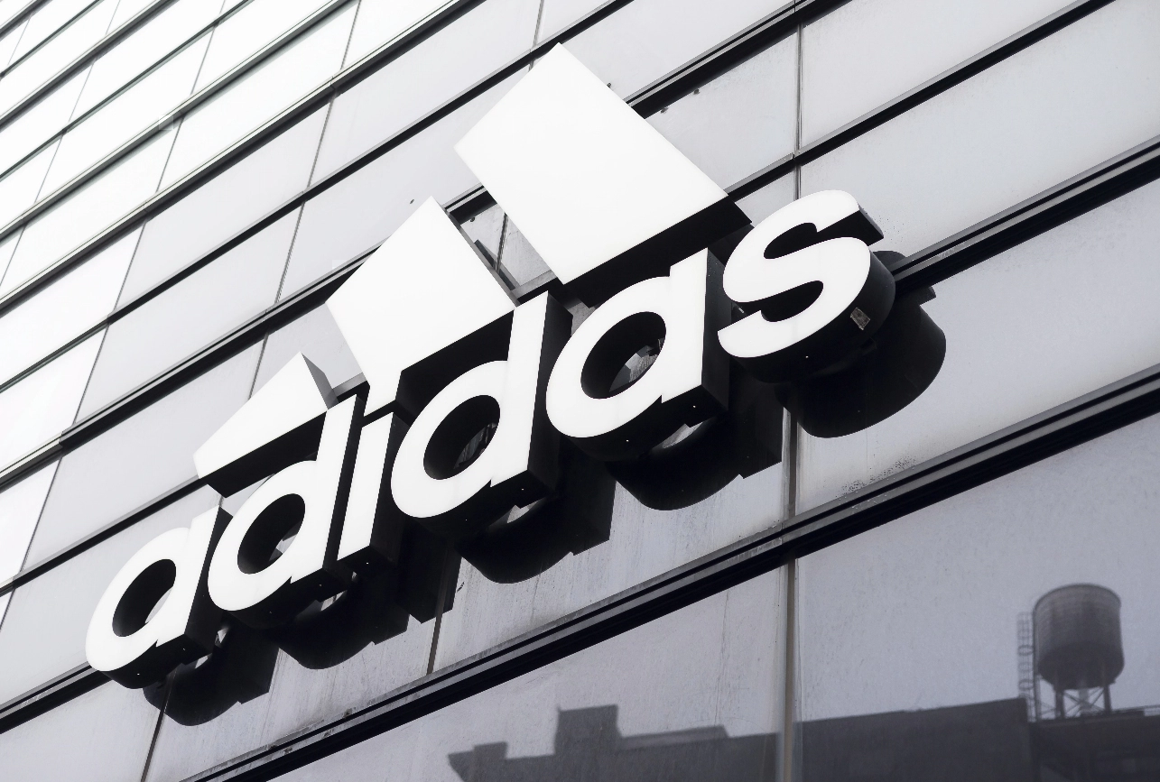 Adidas verlaagt dividend door breuk met Kanye West
