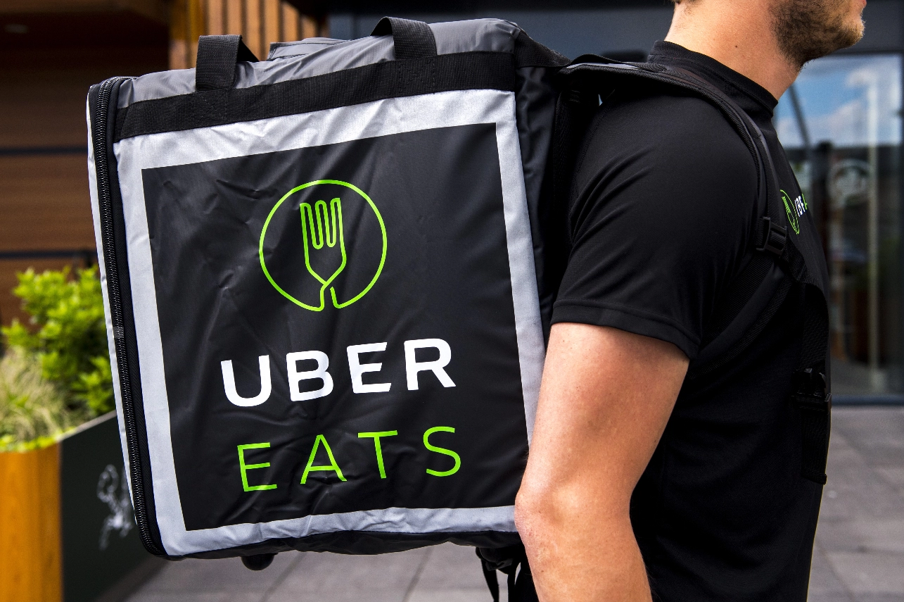 Recordwinst voor Uber door vraag naar taxiritten en maaltijden